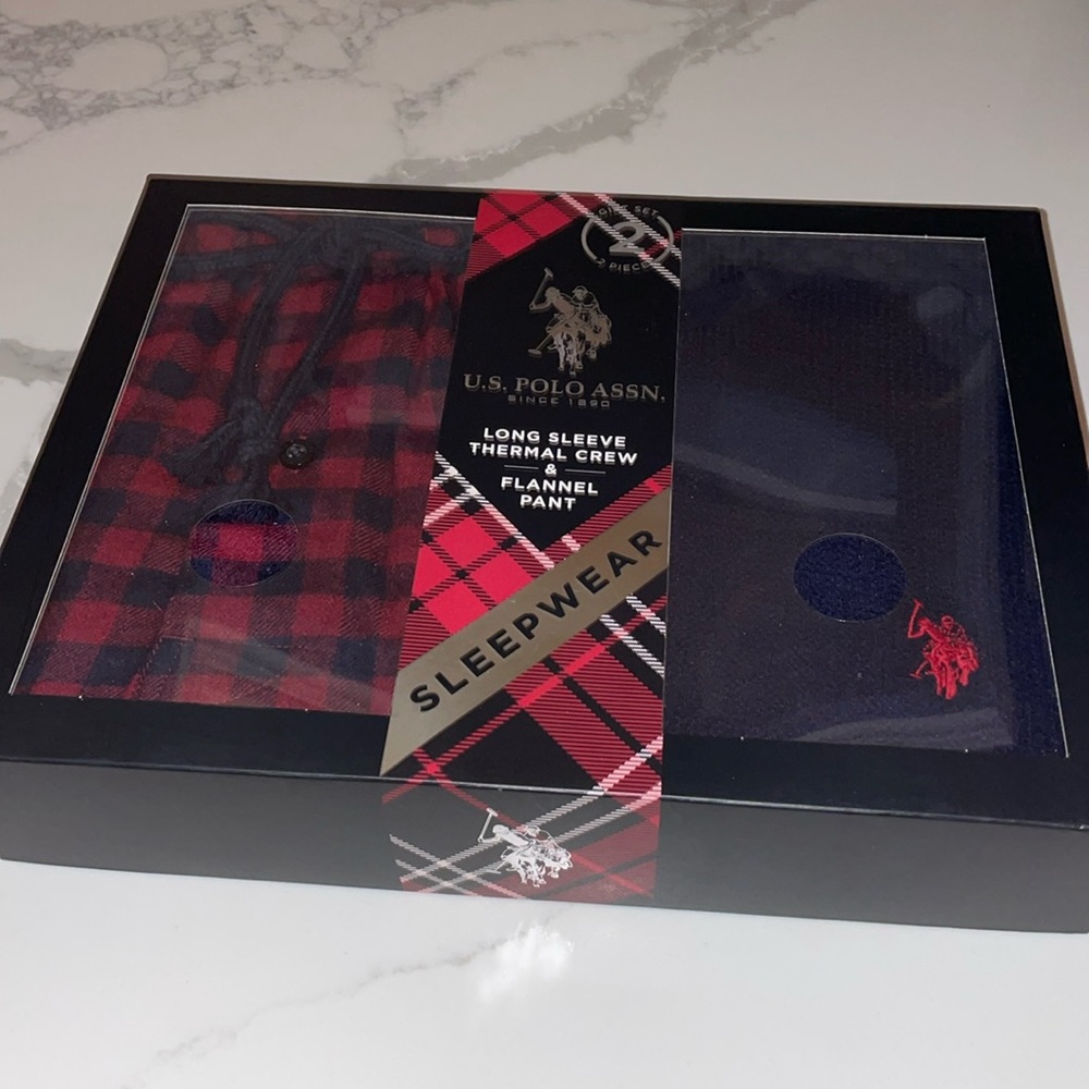 U.S. Polo Assn. Long sleeve thermal crew & flannel pant pajama set Red size: M